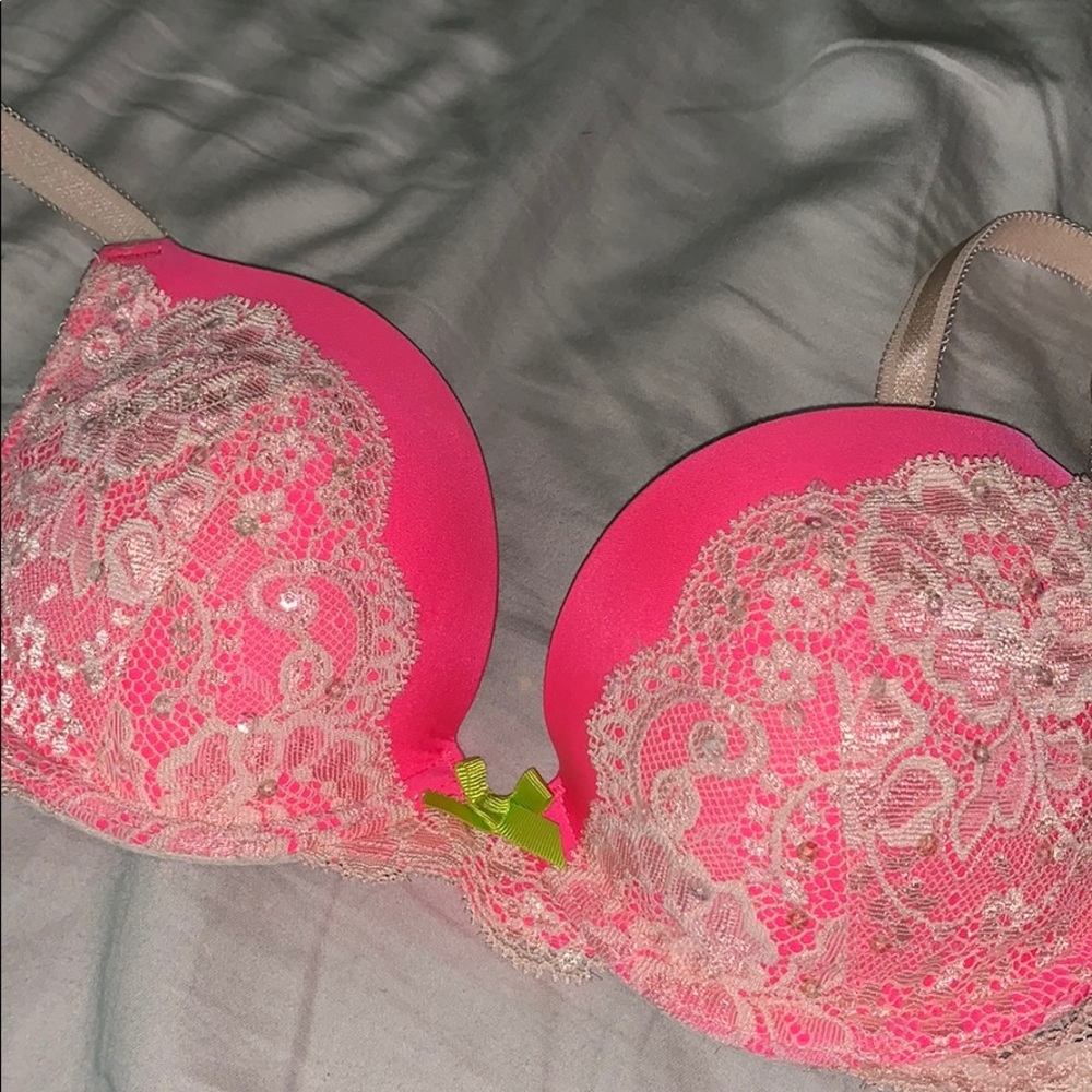 Victoria secret dream angels push up